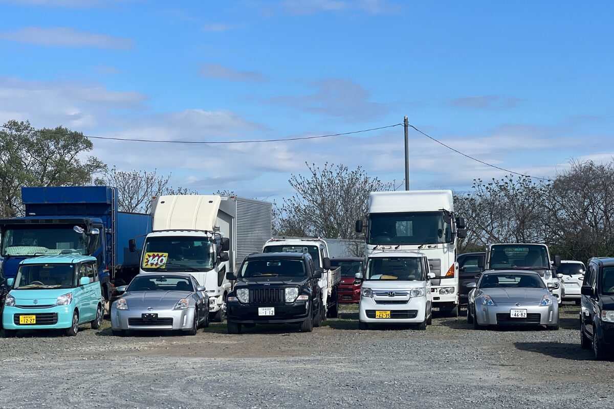 中古トラック・重機・特殊車両等の買取・販売の株式会社カメリアインターナショナル